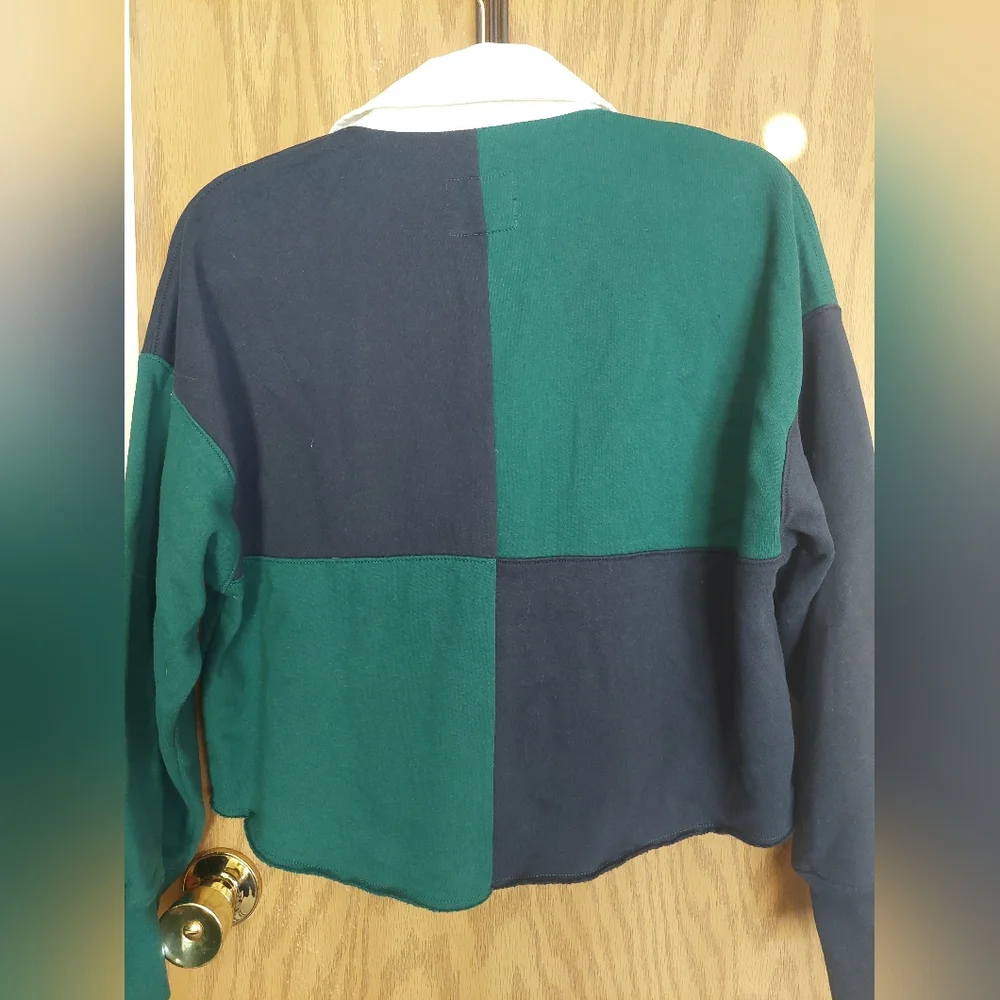 Abercrombie and Fitch cropped Rugby style color block preppy shirt sweatshirt - Picture 3 of 4